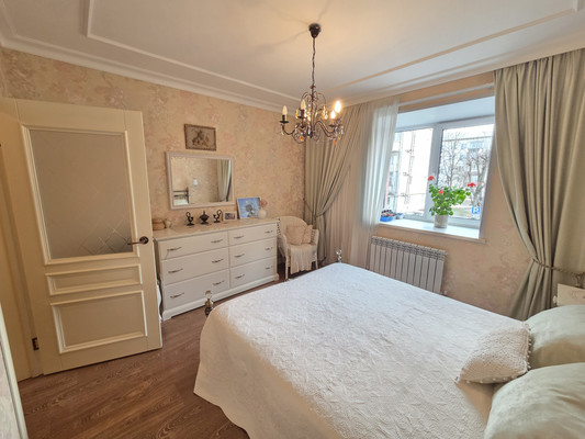 Продам двухкомнатную (2-комн.) квартиру, Ленинский пр-кт, 69Б, Йошкар-Ола г