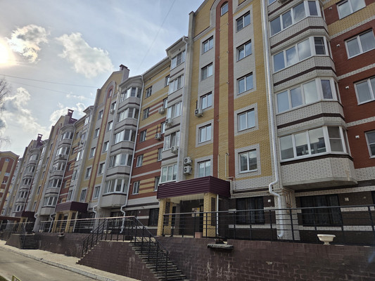 Продам двухкомнатную (2-комн.) квартиру, Ленинский пр-кт, 69Б, Йошкар-Ола г