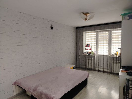 Продам двухкомнатную (2-комн.) квартиру, Усатого ул, 16, Фокино г