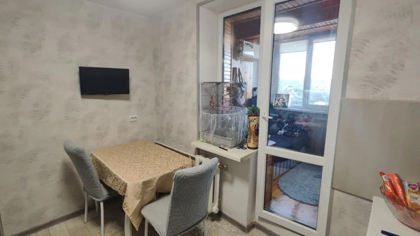 Продам однокомнатную (1-комн.) квартиру, Маршала Василевского ул, 16, Симферополь г