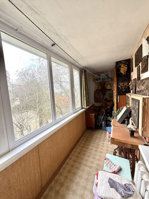 Продам двухкомнатную (2-комн.) квартиру, Кечкеметская ул, 94, Симферополь г