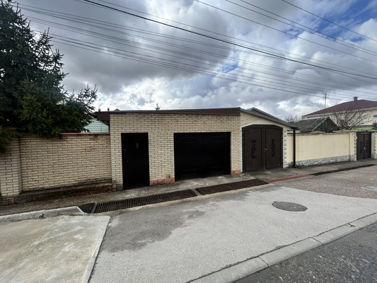 Продам дом, Шалфейная ул, 46, Симферополь г, 0 км от города