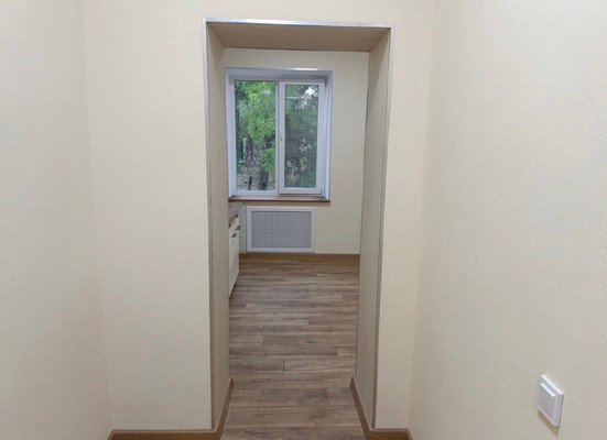 Продам двухкомнатную (2-комн.) квартиру, Караимская ул, 23А, Симферополь г