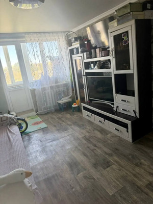 Продам однокомнатную (1-комн.) квартиру, Крымская ул, 13, Молодежное пгт