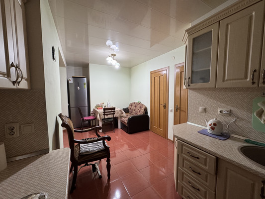 Продам трехкомнатную (3-комн.) квартиру, Байсултанова ул, 13, Нальчик г