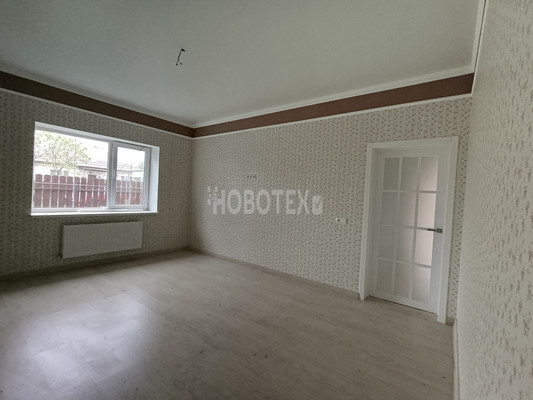 Продам коттедж, Тихая ул, 58, Апшеронск г, 0 км от города