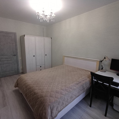 Продам двухкомнатную (2-комн.) квартиру, Родины ул, 26Е, Казань г