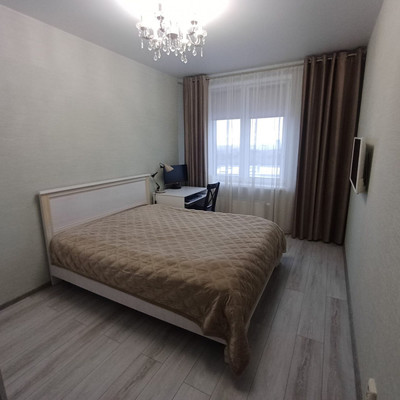 Продам двухкомнатную (2-комн.) квартиру, Родины ул, 26Е, Казань г