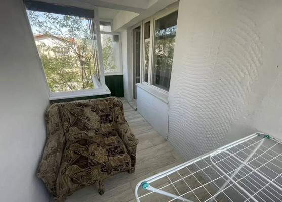 Продам однокомнатную (1-комн.) квартиру, Льдозаводская ул, 8, Симферополь г