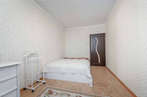 Продам двухкомнатную (2-комн.) квартиру, Знаменские Садки ул, 3к2, Москва г