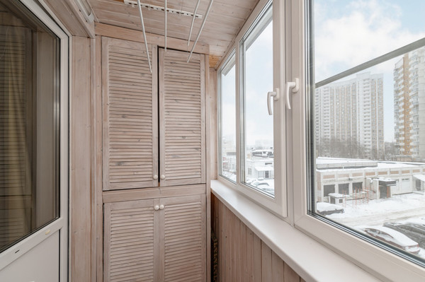 Продам двухкомнатную (2-комн.) квартиру, Знаменские Садки ул, 3к2, Москва г