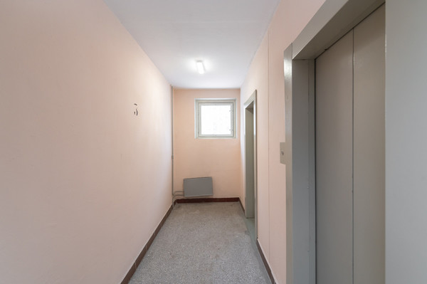 Продам двухкомнатную (2-комн.) квартиру, Знаменские Садки ул, 3к2, Москва г