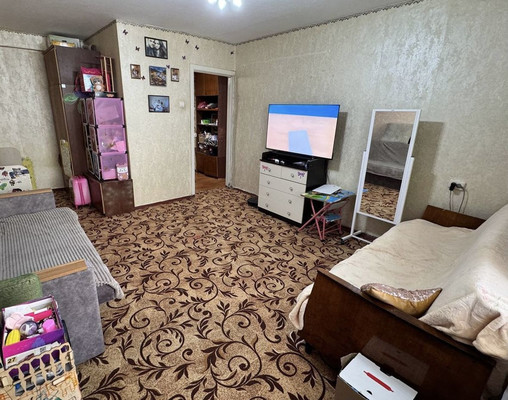 Продам однокомнатную (1-комн.) квартиру, Марсовый пер, 5/32, Грэсовский пгт