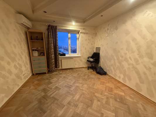 Продам двухкомнатную (2-комн.) квартиру, 2-я Краснодарская ул, 143, Ростов-на-Дону г