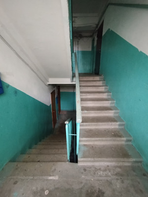 Продам трехкомнатную (3-комн.) квартиру, Авиагородок мкр, 17, Батайск г