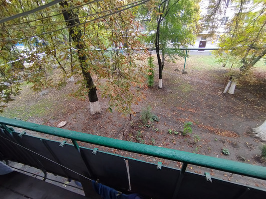 Продам трехкомнатную (3-комн.) квартиру, Авиагородок мкр, 17, Батайск г