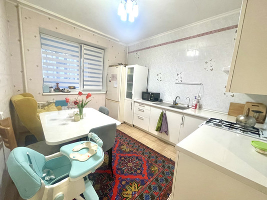 Продам двухкомнатную (2-комн.) квартиру, 2-я Краснодарская ул, 131, Ростов-на-Дону г