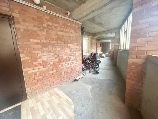 Продам двухкомнатную (2-комн.) квартиру, 2-я Краснодарская ул, 131, Ростов-на-Дону г