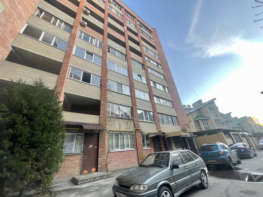 Продам двухкомнатную (2-комн.) квартиру, 2-я Краснодарская ул, 131, Ростов-на-Дону г