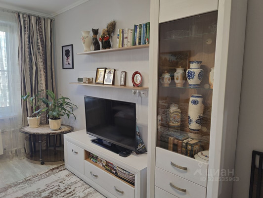 Продам трехкомнатную (3-комн.) квартиру, Широкая ул, 17к1, Москва г