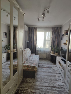 Продам трехкомнатную (3-комн.) квартиру, Широкая ул, 17к1, Москва г