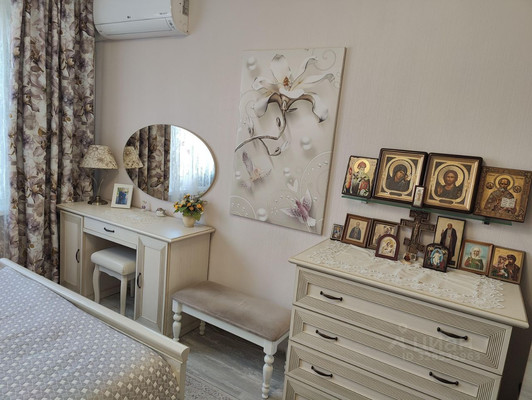 Продам трехкомнатную (3-комн.) квартиру, Широкая ул, 17к1, Москва г