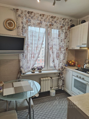 Продам трехкомнатную (3-комн.) квартиру, Широкая ул, 17к1, Москва г