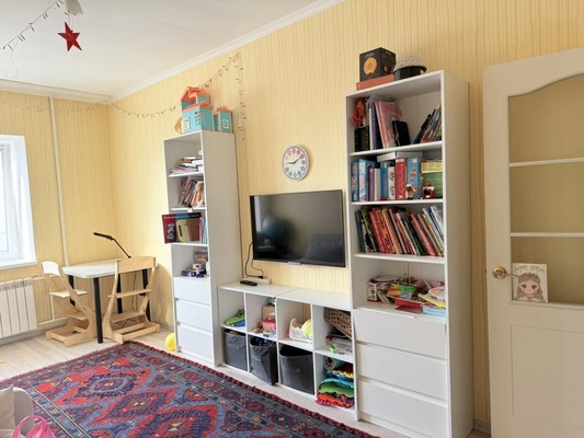 Продам двухкомнатную (2-комн.) квартиру, 2-я Краснодарская ул, 131, Ростов-на-Дону г