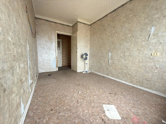 Продам двухкомнатную (2-комн.) квартиру, Новосочинский проезд, 4, Армавир г