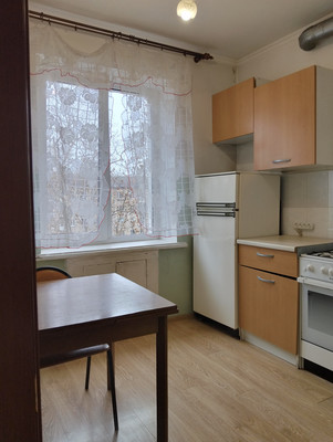 Продам однокомнатную (1-комн.) квартиру, Жуковского ул, 8, Жуковский г