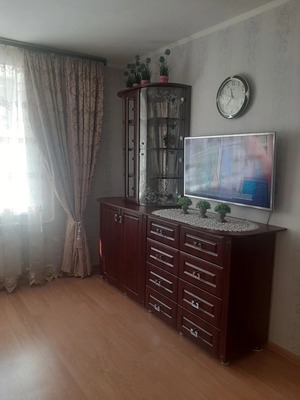 Продам трехкомнатную (3-комн.) квартиру, Старовского ул, 32, Сыктывкар г