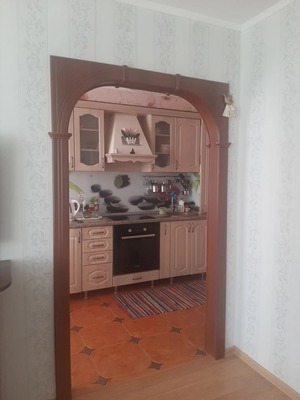 Продам трехкомнатную (3-комн.) квартиру, Старовского ул, 32, Сыктывкар г