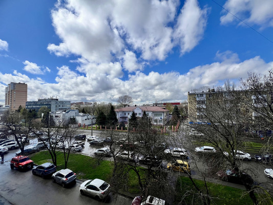 Продам двухкомнатную (2-комн.) квартиру, Сельмаш пр-кт, 92, Ростов-на-Дону г