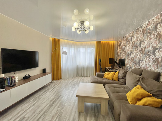 Продам двухкомнатную (2-комн.) квартиру, Королёва пр-кт, 68, Санкт-Петербург г