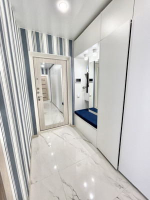 Продам двухкомнатную (2-комн.) квартиру, Королёва пр-кт, 68, Санкт-Петербург г