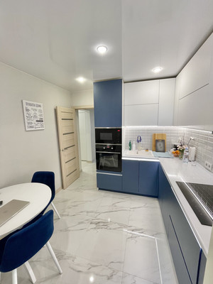 Продам двухкомнатную (2-комн.) квартиру, Королёва пр-кт, 68, Санкт-Петербург г