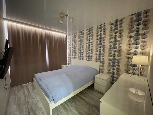 Продам двухкомнатную (2-комн.) квартиру, Королёва пр-кт, 68, Санкт-Петербург г