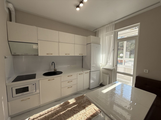 Продам однокомнатную (1-комн.) квартиру, Крутой (СПК Шарха тер.) пер, 40, Мраморное с