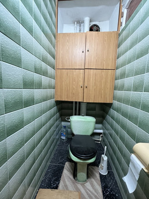 Продам трехкомнатную (3-комн.) квартиру, Светлая ул, 27, Комсомольское пгт