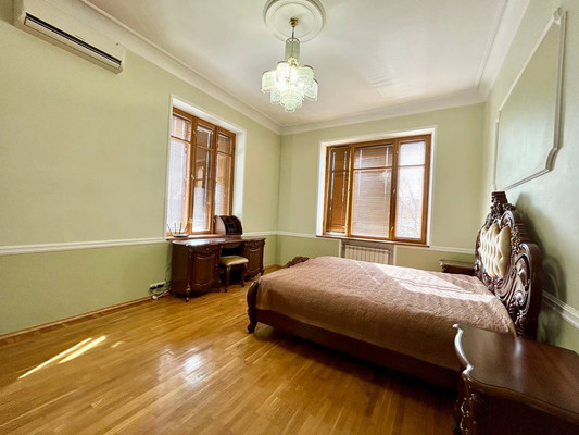 Сдам трехкомнатную (3-комн.) квартиру, Самокиша ул, 13, Симферополь г