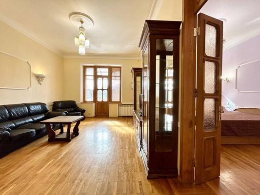 Сдам трехкомнатную (3-комн.) квартиру, Самокиша ул, 13, Симферополь г