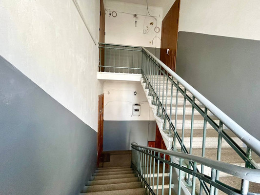 Сдам трехкомнатную (3-комн.) квартиру, Самокиша ул, 13, Симферополь г