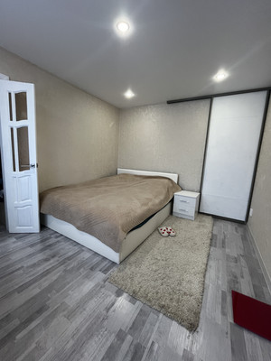 Продам двухкомнатную (2-комн.) квартиру, Восход ул, 13, Казань г