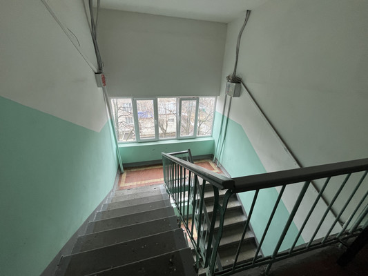 Продам двухкомнатную (2-комн.) квартиру, Восход ул, 13, Казань г