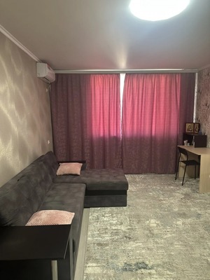 Продам однокомнатную (1-комн.) квартиру, им.Конституции ул, 32, Евпатория г