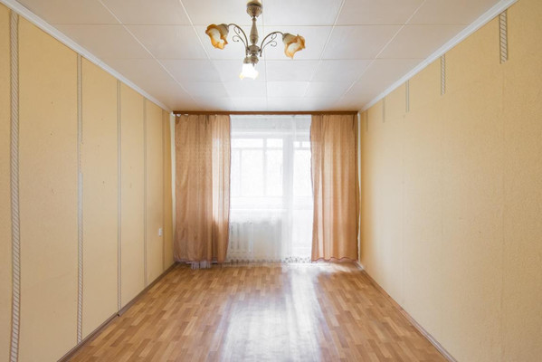 Продам двухкомнатную (2-комн.) квартиру, 2-я Краснодарская ул, 151к1, Ростов-на-Дону г