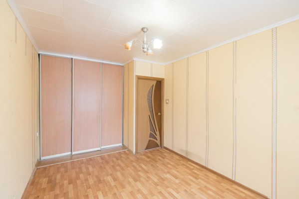 Продам двухкомнатную (2-комн.) квартиру, 2-я Краснодарская ул, 151к1, Ростов-на-Дону г