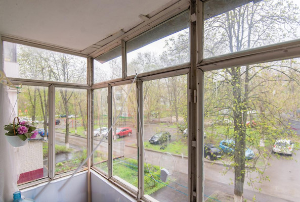 Продам двухкомнатную (2-комн.) квартиру, 2-я Краснодарская ул, 151к1, Ростов-на-Дону г