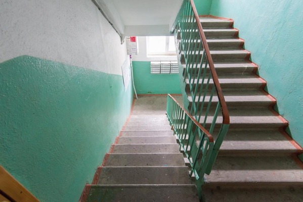 Продам двухкомнатную (2-комн.) квартиру, 2-я Краснодарская ул, 151к1, Ростов-на-Дону г