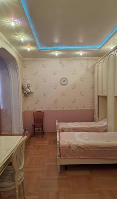 Продам трехкомнатную (3-комн.) квартиру, Красностуденческий проезд, 6, Москва г